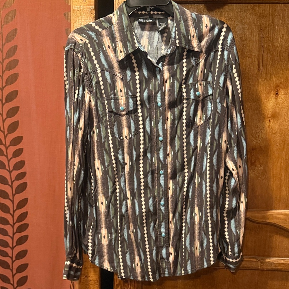 Chic Long Sleeve Patterned Blouse - image 1